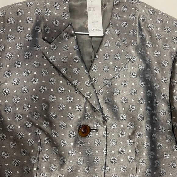 Brand New vintage Gianni Versace Blazer - Picture 3 of 12